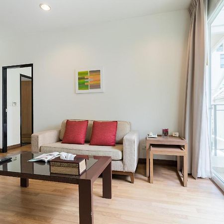 Bangkok Patio Bts Sanam Pao Aparthotel Exteriör bild