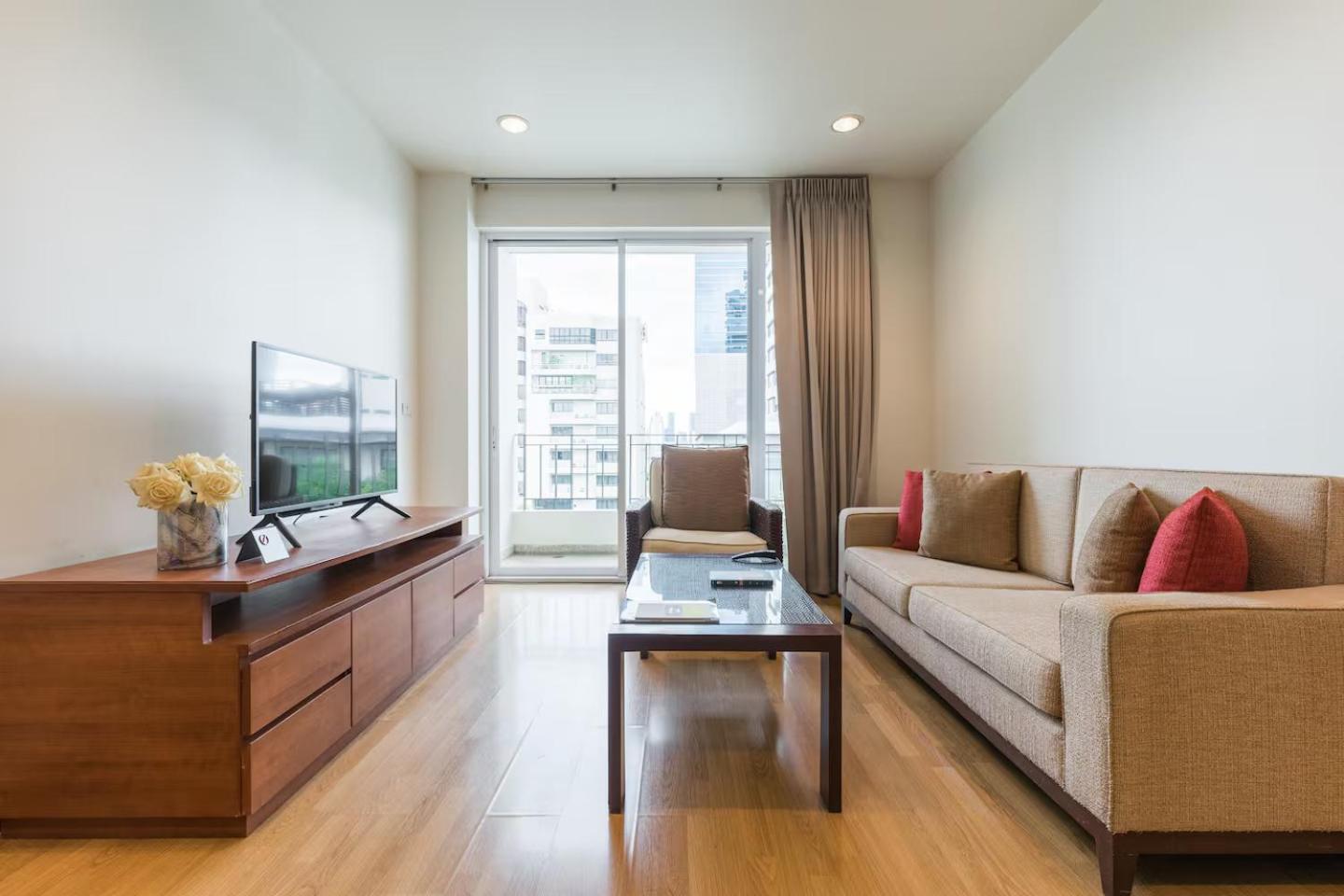 Bangkok Patio Bts Sanam Pao Aparthotel Exteriör bild