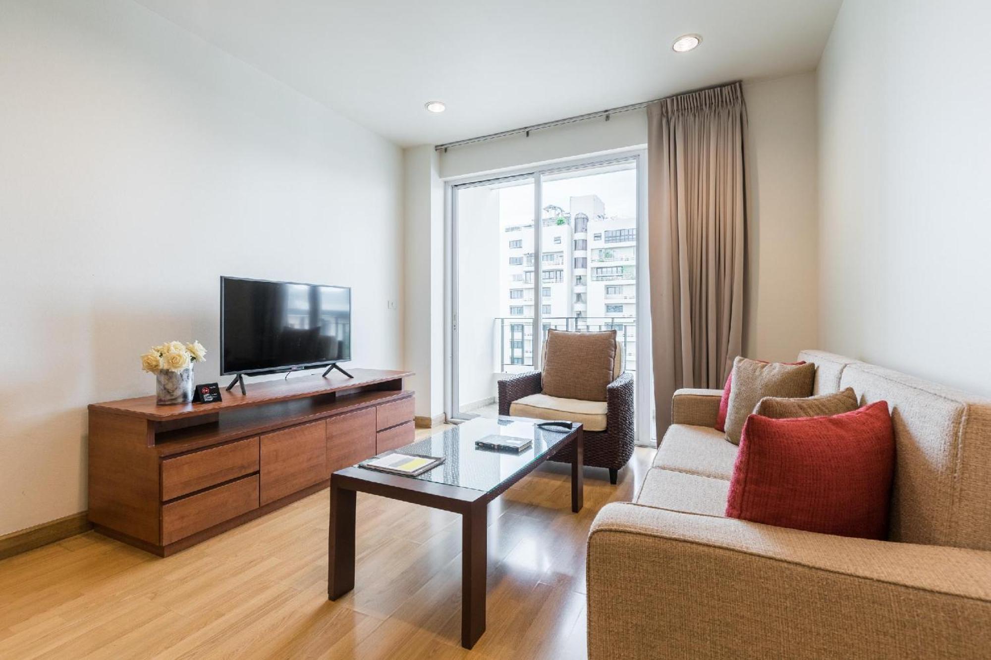 Bangkok Patio Bts Sanam Pao Aparthotel Exteriör bild