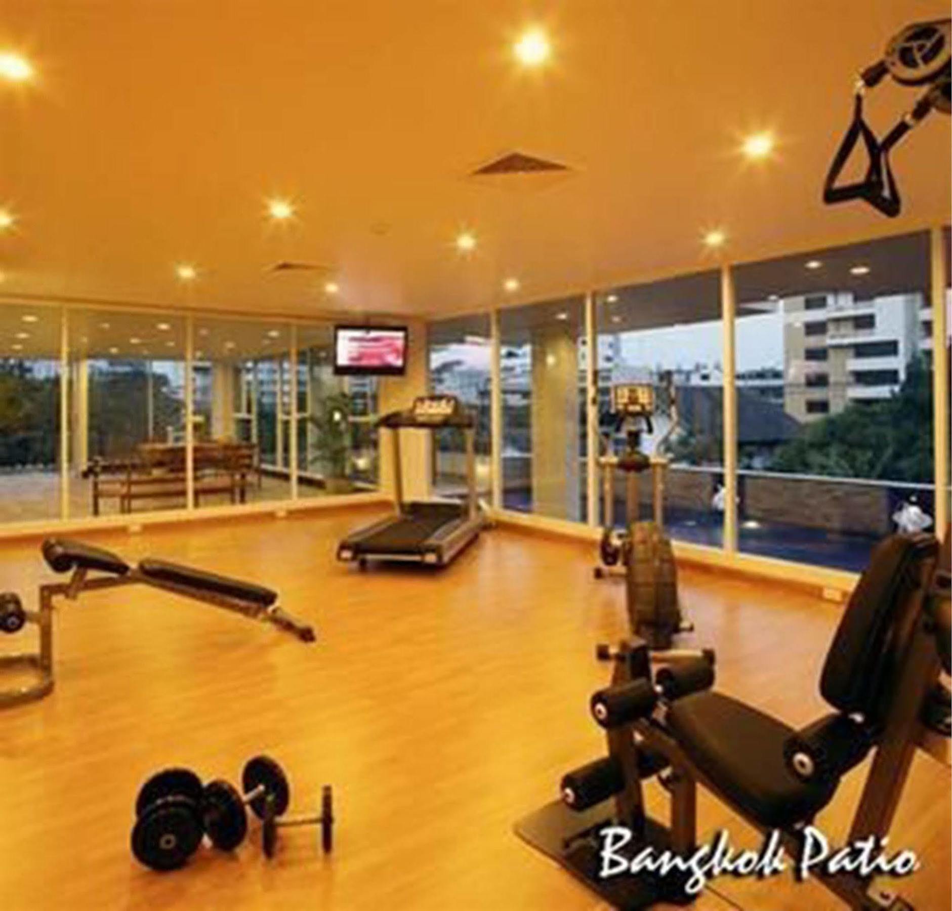 Bangkok Patio Bts Sanam Pao Aparthotel Exteriör bild
